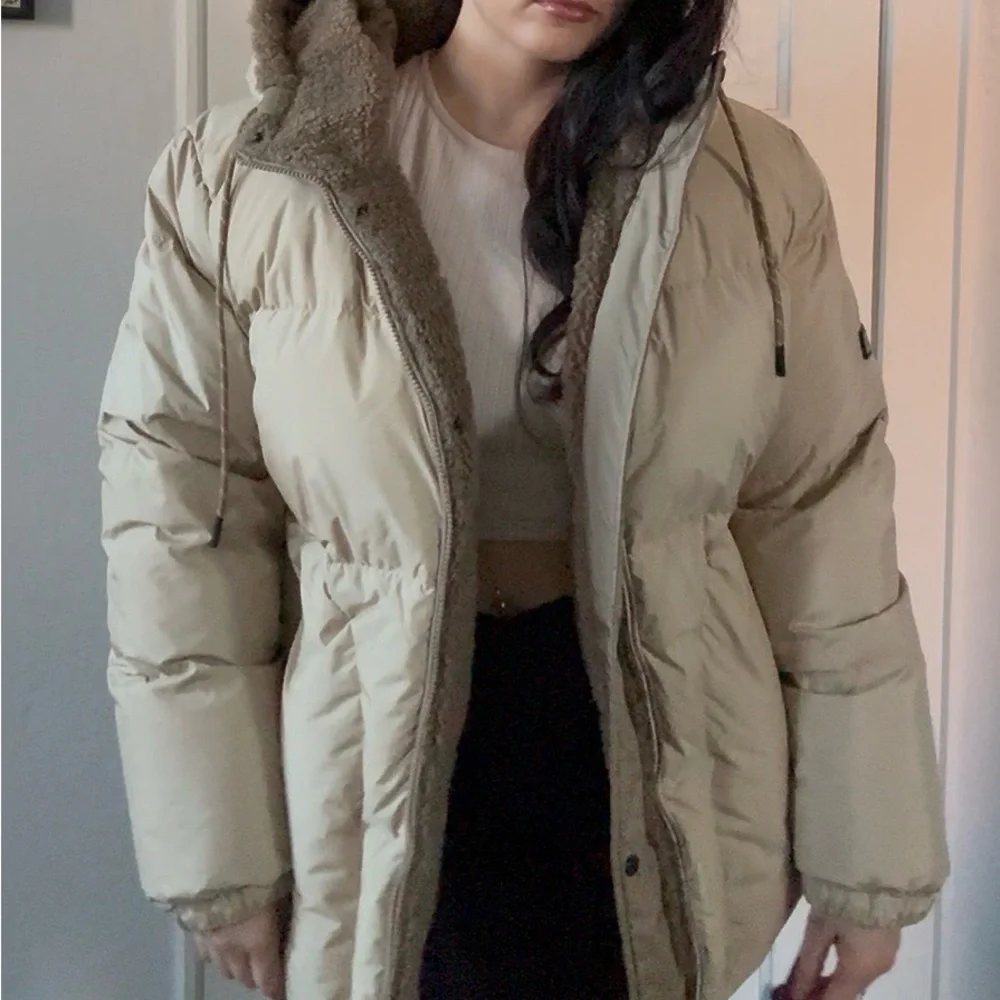 UGG Shasta 700-Fill Down Puffer Jacket Reversible Hooded - Picture 6 of 16